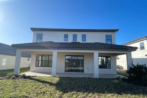 House in Kissimmee, Florida 5 bedrooms, 241.55 sq.m. № 1821081 - photo 3