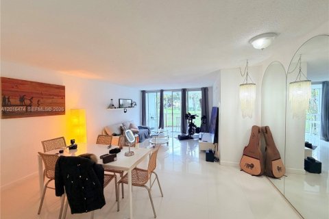 Condo à Miami, Floride, 1 chambre  № 2252650