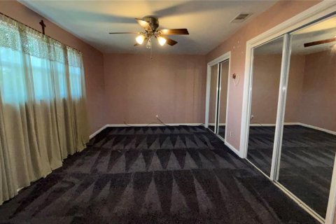 House in Port Orange, Florida 3 bedrooms, 162.21 sq.m. № 1847134 - photo 8