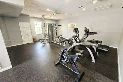 Condominio en venta en Pembroke Pines, Florida, 3 dormitorios, 101.54 m2 № 1742040 - foto 18