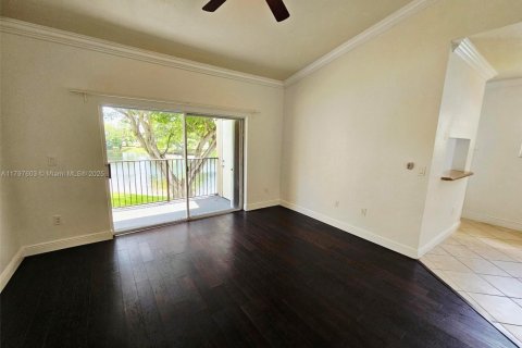 Condominio en venta en Pembroke Pines, Florida, 3 dormitorios, 101.54 m2 № 1742040 - foto 6
