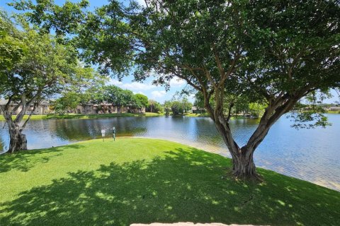 Condominio en venta en Pembroke Pines, Florida, 3 dormitorios, 101.54 m2 № 1742040 - foto 7