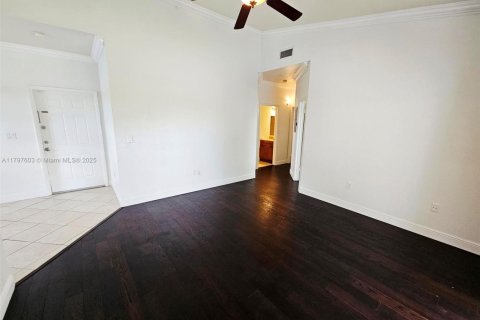 Condominio en venta en Pembroke Pines, Florida, 3 dormitorios, 101.54 m2 № 1742040 - foto 5