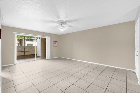 Condominio en venta en Orlando, Florida, 1 dormitorio, 68.93 m2 № 1828615 - foto 3