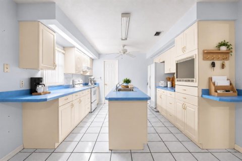 Villa ou maison à vendre à Dundee, Floride: 3 chambres, 159.14 m2 № 2408074 - photo 13