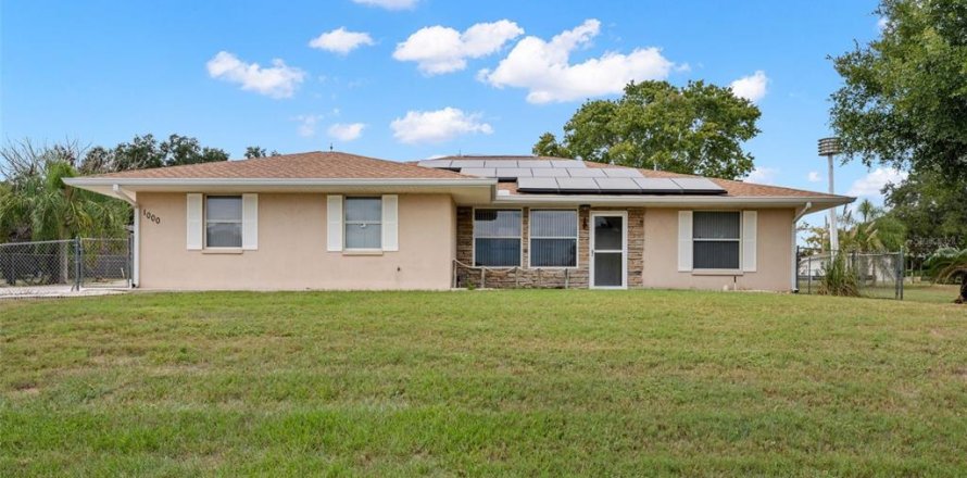 Villa ou maison à Dundee, Floride 3 chambres, 159.14 m2 № 2408074