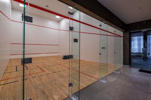 Купить кондоминиум в Майами, Флорида 2 спальни, 122.07м2, № 1978055 - фото 10