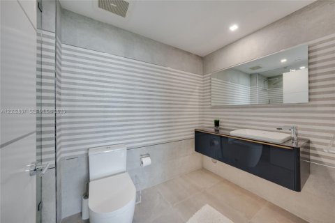 Condo in Aventura, Florida, 3 bedrooms  № 2253260 - photo 26