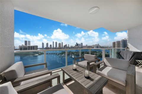Condo in Aventura, Florida, 3 bedrooms  № 2253260 - photo 2