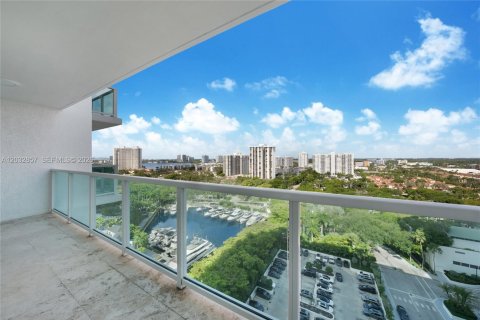 Condo in Aventura, Florida, 3 bedrooms  № 2253260 - photo 23