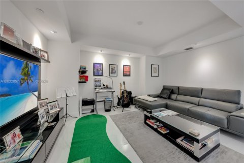 Condo in Aventura, Florida, 3 bedrooms  № 2253260 - photo 11