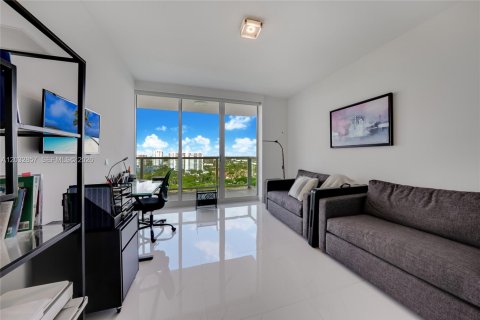 Condo in Aventura, Florida, 3 bedrooms  № 2253260 - photo 27