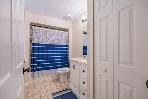 Villa ou maison à vendre à Weeki Wachee, Floride: 3 chambres, 158.4 m2 № 2114381 - photo 28