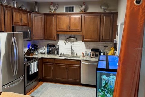 Villa ou maison à vendre à Orlando, Floride: 3 chambres, 95.22 m2 № 2402858 - photo 5