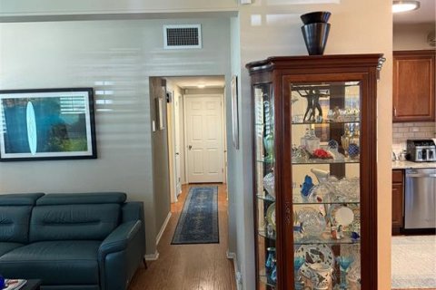 Villa ou maison à vendre à Orlando, Floride: 3 chambres, 95.22 m2 № 2402858 - photo 6