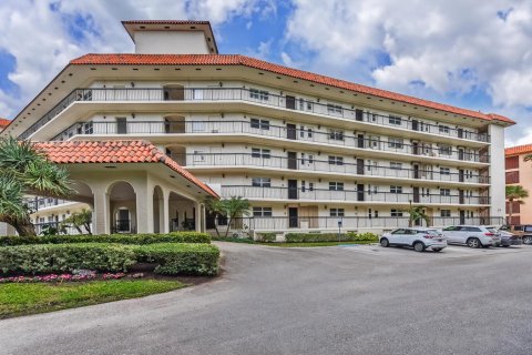 Купить кондоминиум в Бока-Ратон, Флорида 4 комнаты, 88.54м2, № 2084838 - фото 2