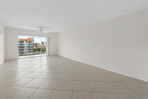 Купить кондоминиум в Бока-Ратон, Флорида 4 комнаты, 88.54м2, № 2084838 - фото 7