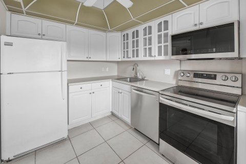 Купить кондоминиум в Бока-Ратон, Флорида 4 комнаты, 88.54м2, № 2084838 - фото 11