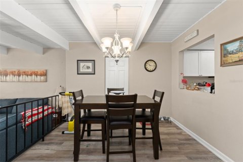 Condo in Orlando, Florida, 2 bedrooms  № 1643100 - photo 7