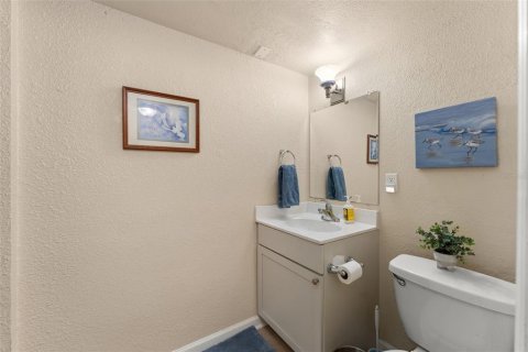 Condo in Orlando, Florida, 2 bedrooms  № 1643100 - photo 16