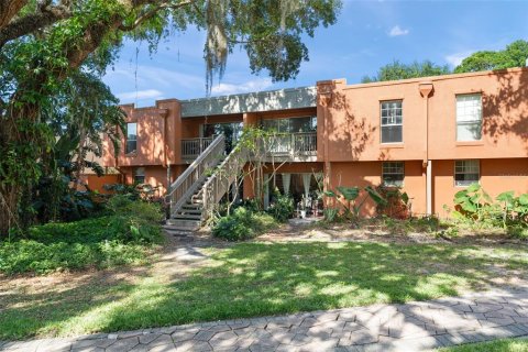 Condo in Orlando, Florida, 2 bedrooms  № 1643100 - photo 24