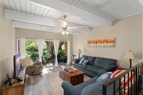 Condo in Orlando, Florida, 2 bedrooms  № 1643100 - photo 10