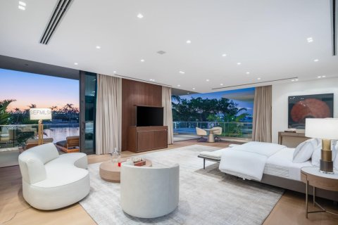 Купить виллу или дом в Майами-Бич, Флорида 7 спален, 987.74м2, № 1986151 - фото 13