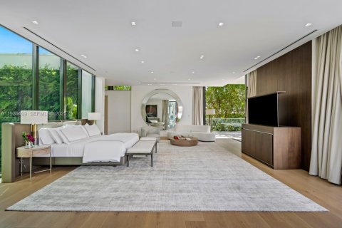 Купить виллу или дом в Майами-Бич, Флорида 7 спален, 987.74м2, № 1986151 - фото 12