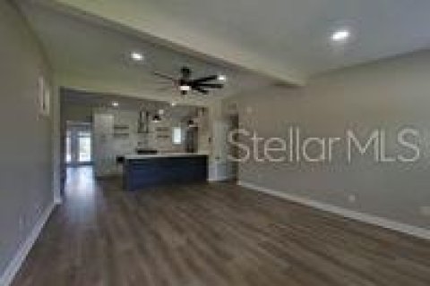 Villa ou maison à louer à Orlando, Floride: 4 chambres, 166.11 m2 № 1911535 - photo 4