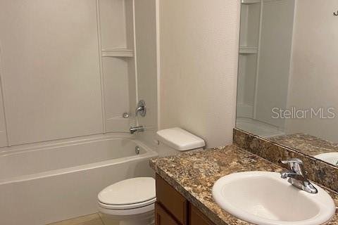 Casa en alquiler en Groveland, Florida, 4 dormitorios, 226.96 m2 № 1869310 - foto 22