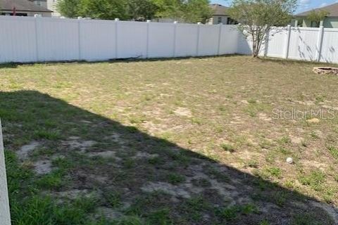 Casa en alquiler en Groveland, Florida, 4 dormitorios, 226.96 m2 № 1869310 - foto 24