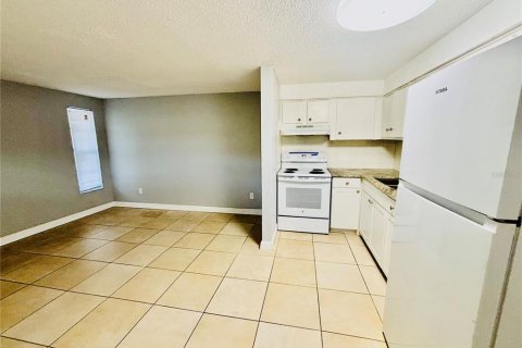 Appartement à louer à Tampa, Floride: 1 chambre, 51.1 m2 № 2435209 - photo 5