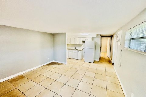 Appartement à louer à Tampa, Floride: 1 chambre, 51.1 m2 № 2435209 - photo 3