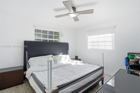 Купить виллу или дом в Лодерхилл, Флорида 3 спальни, 101.82м2, № 2040393 - фото 14