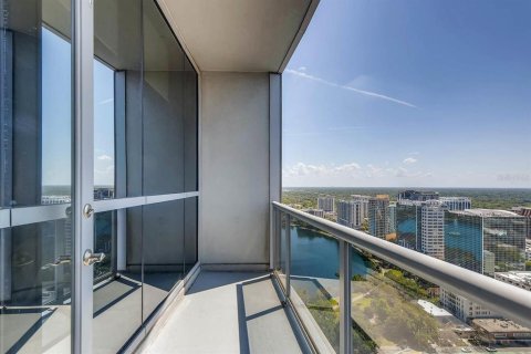 Снять в аренду кондоминиум в Орландо, Флорида 4 комнаты, 268.95м2, № 2128087 - фото 22