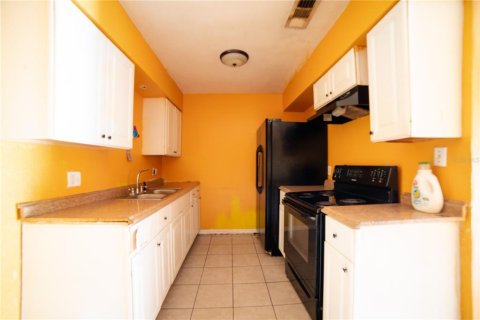 Casa en venta en Orlando, Florida, 4 dormitorios, 134.52 m2 № 1902146 - foto 20