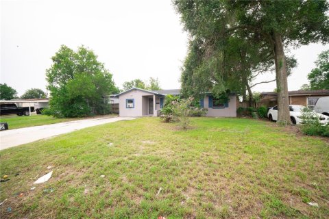 Casa en venta en Orlando, Florida, 4 dormitorios, 134.52 m2 № 1902146 - foto 1
