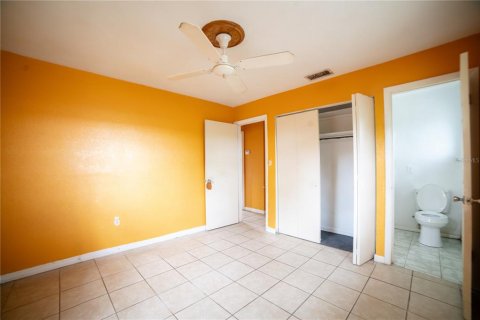 Casa en venta en Orlando, Florida, 4 dormitorios, 134.52 m2 № 1902146 - foto 8