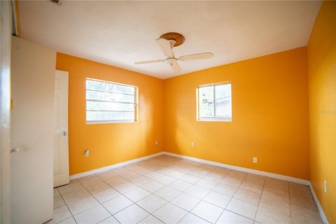 Casa en venta en Orlando, Florida, 4 dormitorios, 134.52 m2 № 1902146 - foto 7