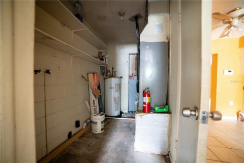 Casa en venta en Orlando, Florida, 4 dormitorios, 134.52 m2 № 1902146 - foto 16