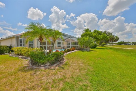 House in Sun City Center, Florida 2 bedrooms, 157.19 sq.m. № 1877199 - photo 26