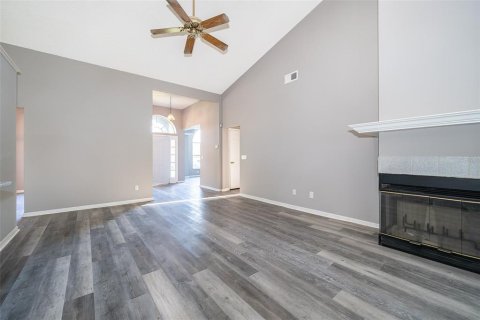 House in Orlando, Florida 4 bedrooms, 232.91 sq.m. № 2155272 - photo 26