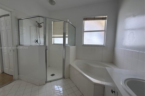 House in Homestead, Florida 4 bedrooms, 181.44 sq.m. № 2052980 - photo 29