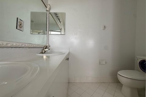 House in Homestead, Florida 4 bedrooms, 181.44 sq.m. № 2052980 - photo 30