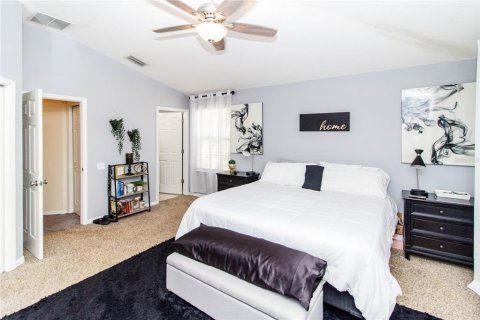 Townhouse in Tampa, Florida 2 bedrooms, 157.19 sq.m. № 1841910 - photo 19