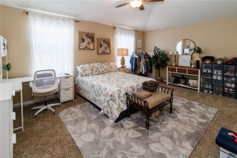 Townhouse in Tampa, Florida 2 bedrooms, 157.19 sq.m. № 1841910 - photo 11