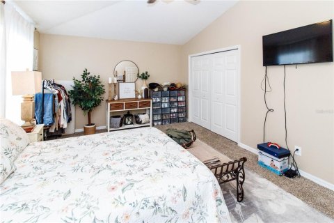 Townhouse in Tampa, Florida 2 bedrooms, 157.19 sq.m. № 1841910 - photo 22