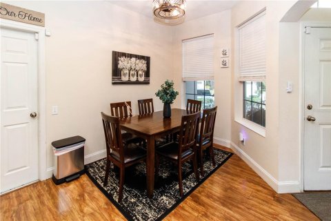 Townhouse in Tampa, Florida 2 bedrooms, 157.19 sq.m. № 1841910 - photo 15
