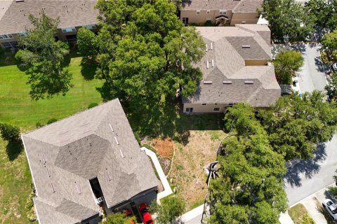 Townhouse in Tampa, Florida 2 bedrooms, 157.19 sq.m. № 1841910 - photo 30