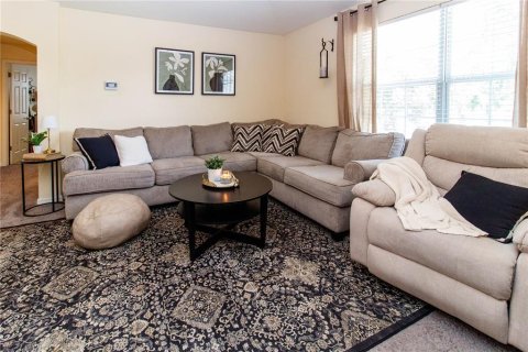 Townhouse in Tampa, Florida 2 bedrooms, 157.19 sq.m. № 1841910 - photo 8